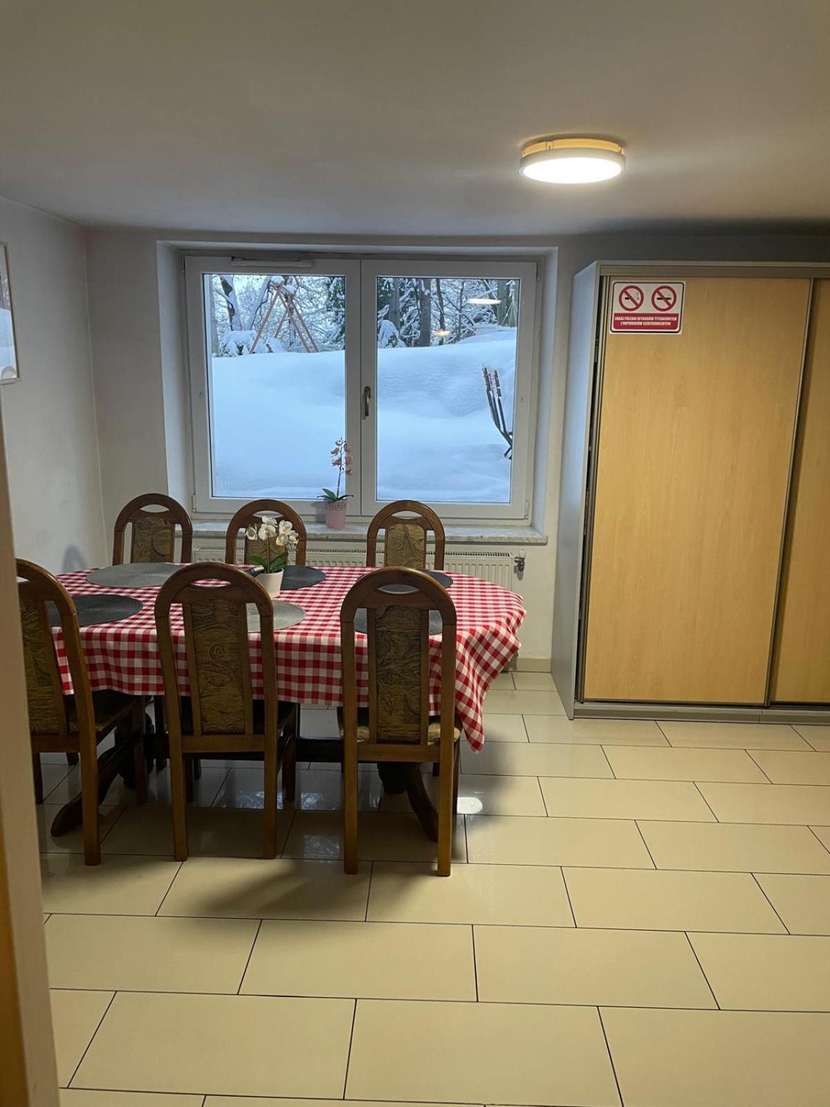 Villa Vincentow Myślenice Kültér fotó